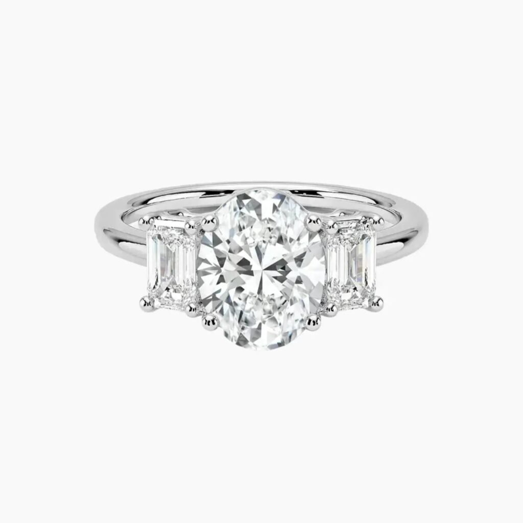 Aurelia Three Stone Oval