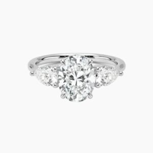 Calliope Three Stone Oval