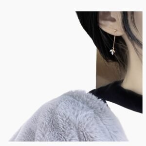 Whispering Wind Diamond Earrings